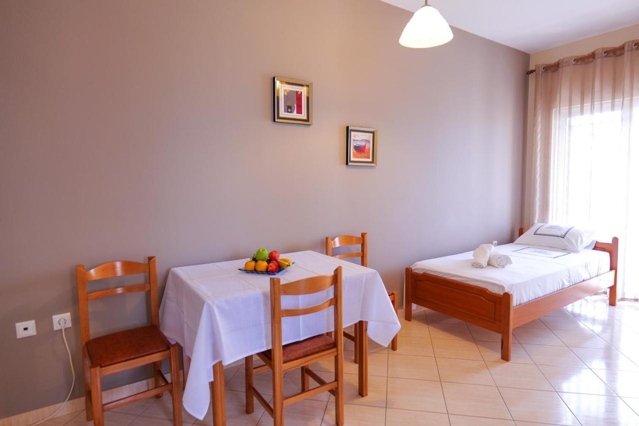 Elidon Apartments Sarande Bagian luar foto